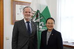 Landtagspräsident Gerald Deutschmann mit Botschafterin Qi Mei © LT-Stmk/Eigletsberger
