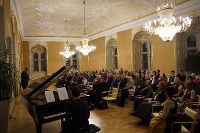 Zur Feier des Josefitags: Steirischer Liederabend im Rittersaal 