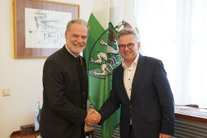 Landtagspräsident Deutschmann mit Landtagspräsident Scherwitzl