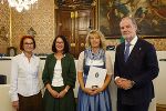 Überreichung der Wartinger Medaille an Margit Nestler