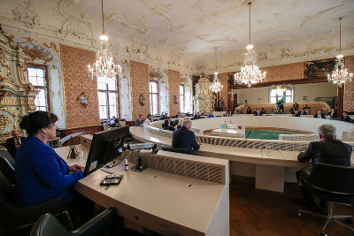 Sondersitzung am 17.3.2020 © LT-Stmk/Eigletsberger Sondersitzung am 17.3.2020 © LT-Stmk/Eigletsberger