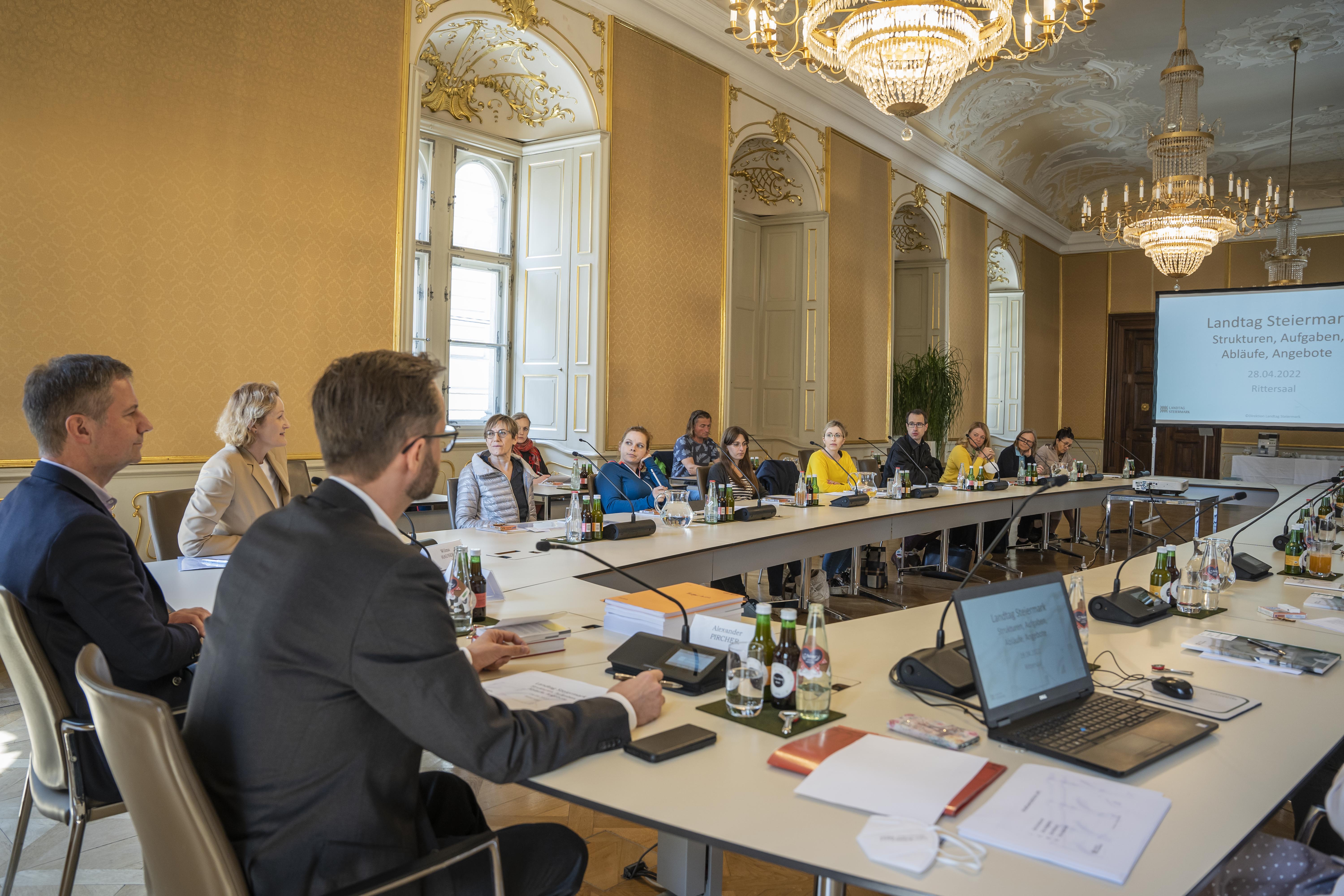 Lehrveranstaltung der PH-Stmk im Landtag