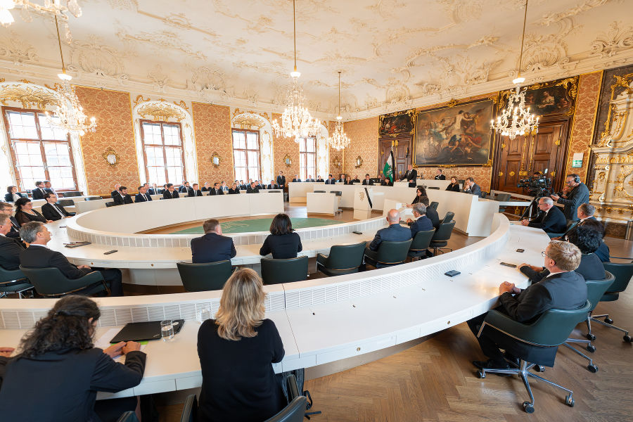 Parteiübergreifende Solidarität - Gedenksitzung im Landtag