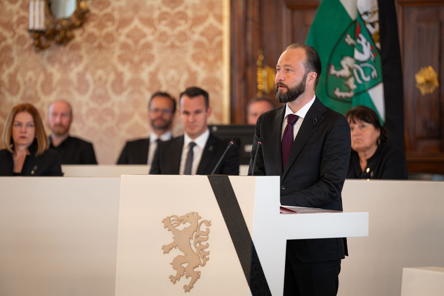 Parteiübergreifende Solidarität - Gedenksitzung im Landtag