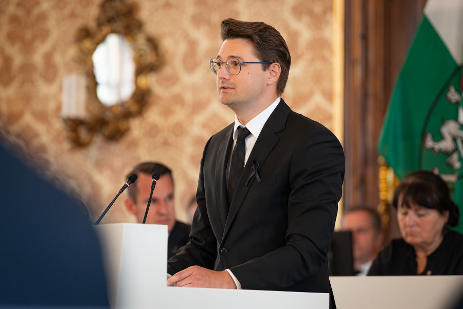 Parteiübergreifende Solidarität - Gedenksitzung im Landtag